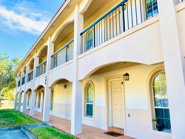 609 Buena Vista Drive - 1